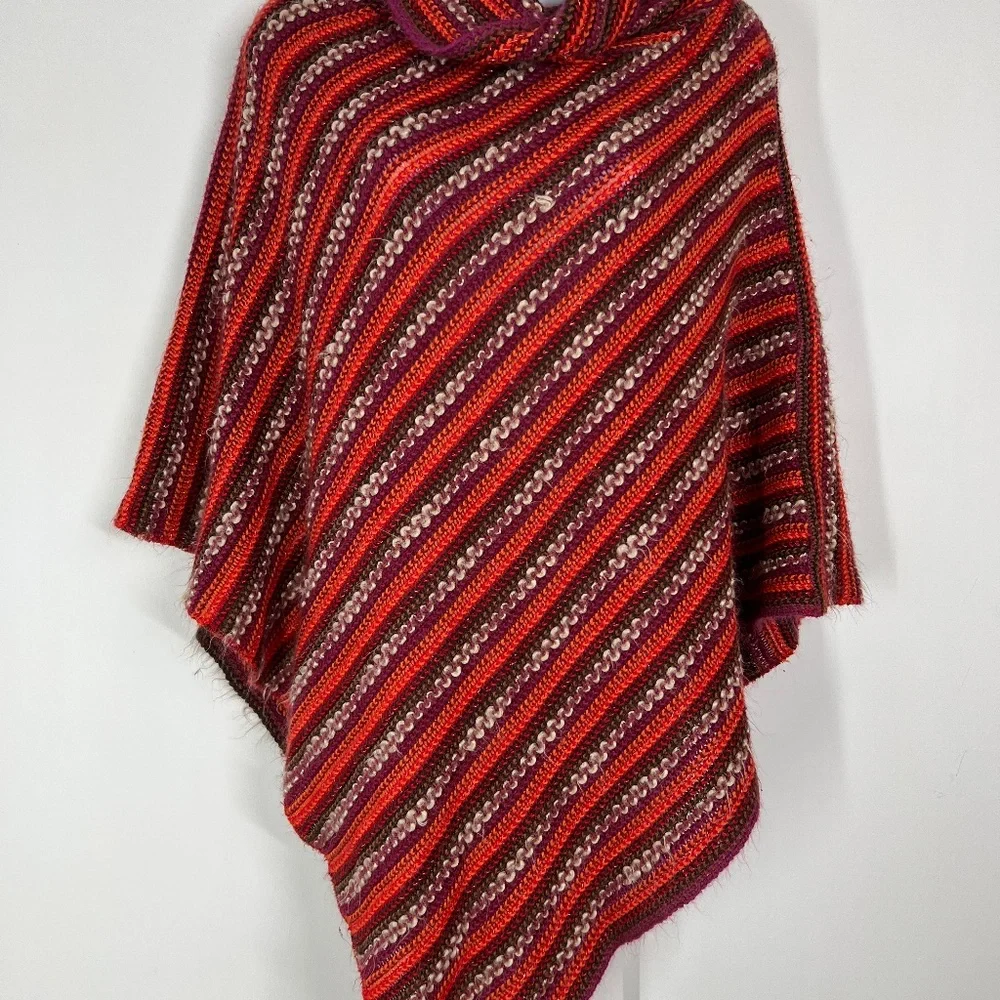 Steve Madden‎ Colorful Soft Pullover Pancho, plum, orange, - Picture 7 of 9